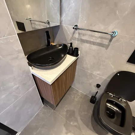 Süper Vip Havuzlu Müstakil Odalar Banyolu Villa Çeşme