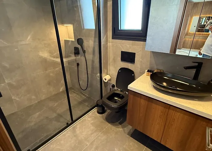 Sueper Vip Havuzlu Muestakil Odalar Banyolu Вилла